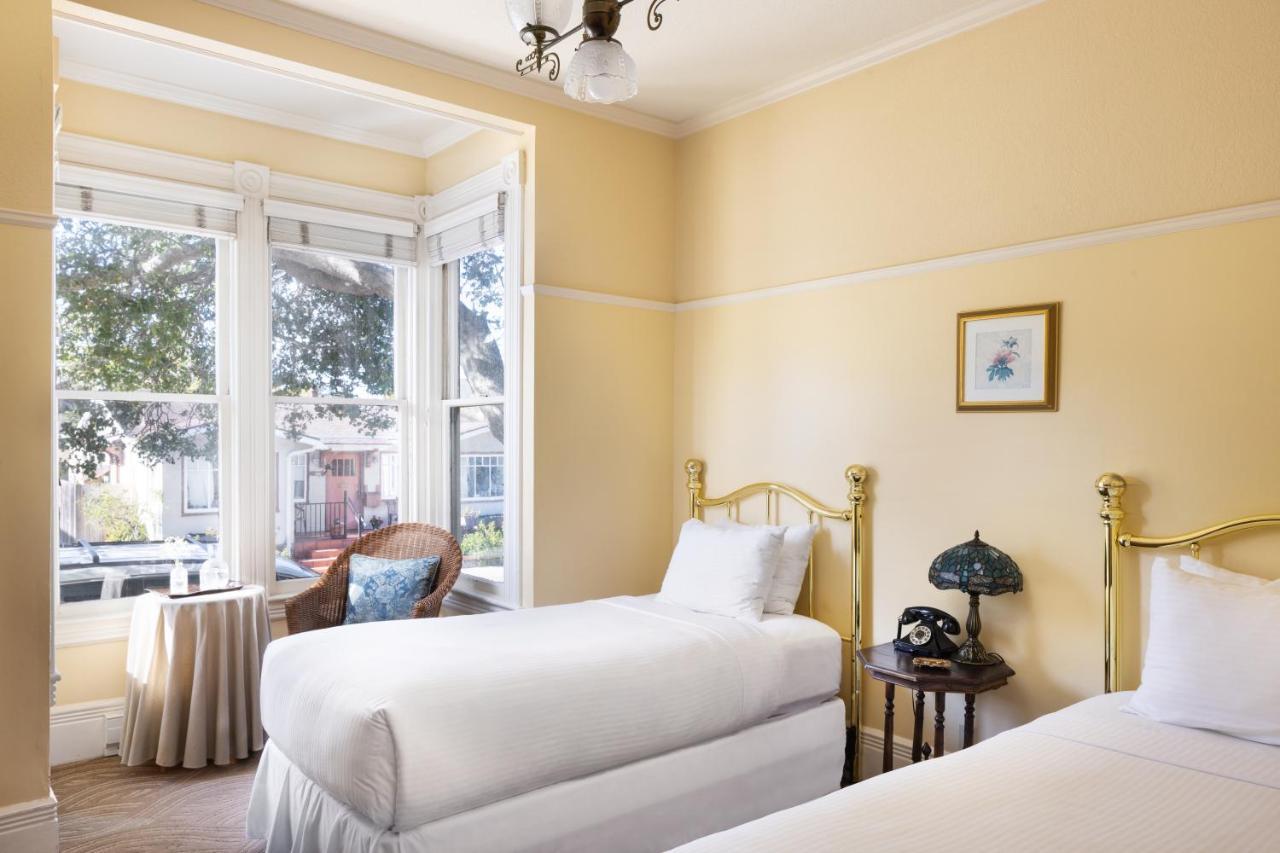 Centrella Hotel, A Kirkwood Collection Hotel Pacific Grove Buitenkant foto